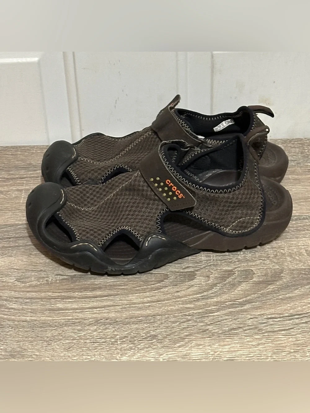 Crocs Mens Size 8 Swiftwater Clogs Sandals‎ Brown Mesh 15041
